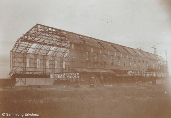 Luftschifhalle Köln-Bickendorf im Bau 1909