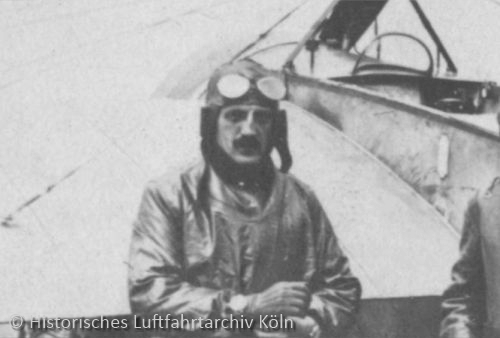 Der franzsische Aviateur Lon Letore auf dem Butzweilerhof