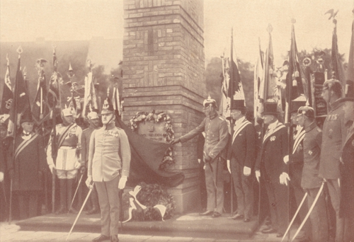 Einweihung des Denkmals fr die Gefallenen der Klner Regimenter auf Fort I.