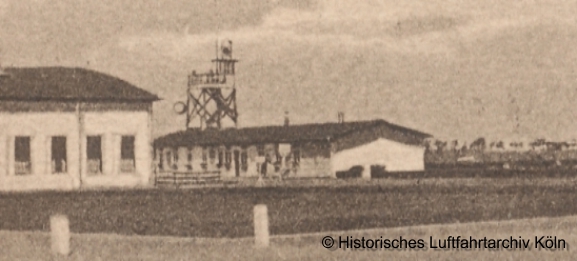 Flugwache Flughafen Kln Butzweilerhof mit Verkehrsturm