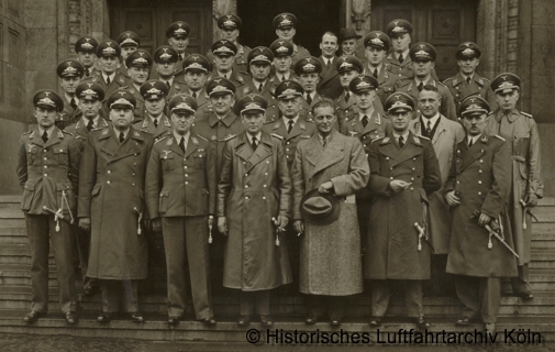 Uniform der Luftpolizei Flugwache Flughafen Kln Butzweilerhof