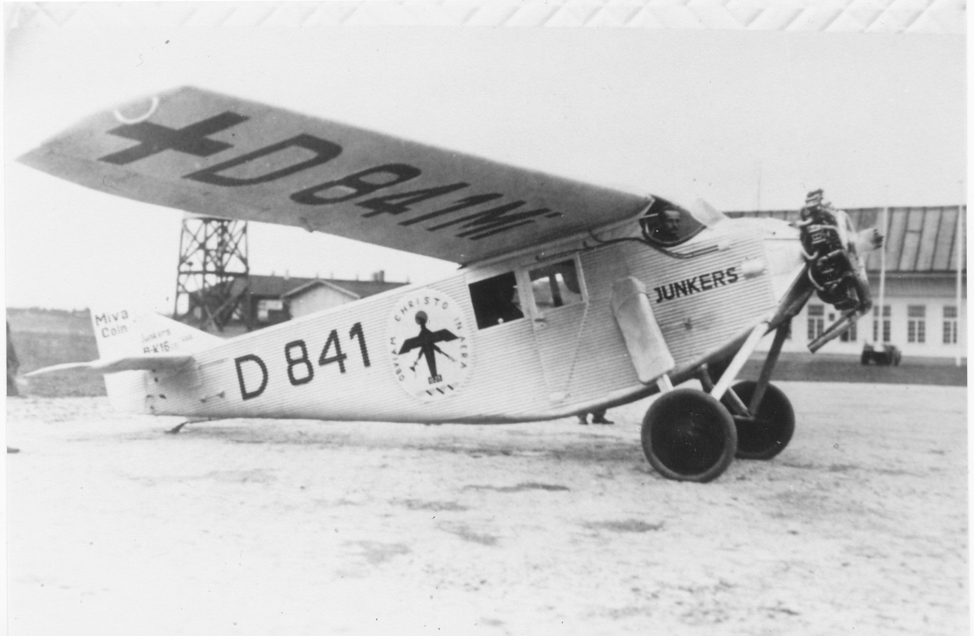 Junkers K 16 auf dem Flughafen Köln Butzweilerhof