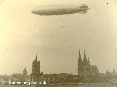 LZ 129 Hindenburg ber dem Klner Dom
