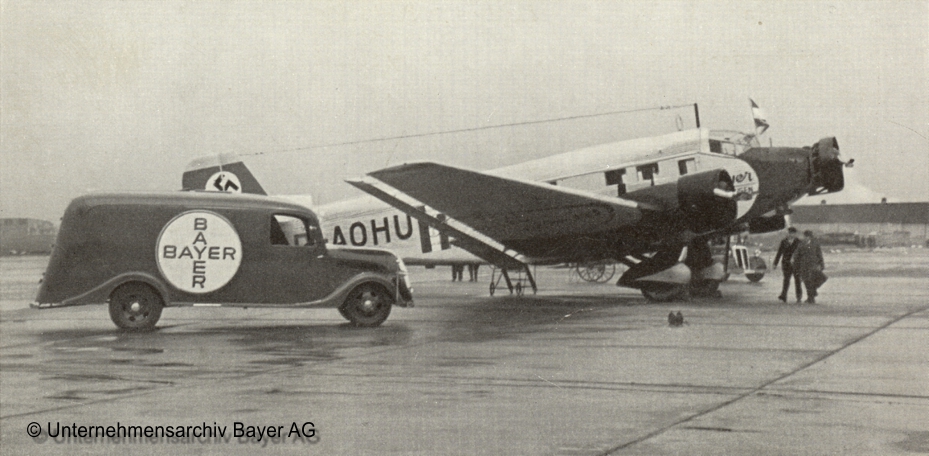 Die D-AOHU Werksflugzeug der Bayer-Werker auf dem Heimatflughafen Köln Butzweilerhof