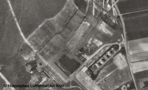 Tarnung des Flughafen Köln Butzweilerhof Einsatzflughafen E11/VI der Luftwaffe