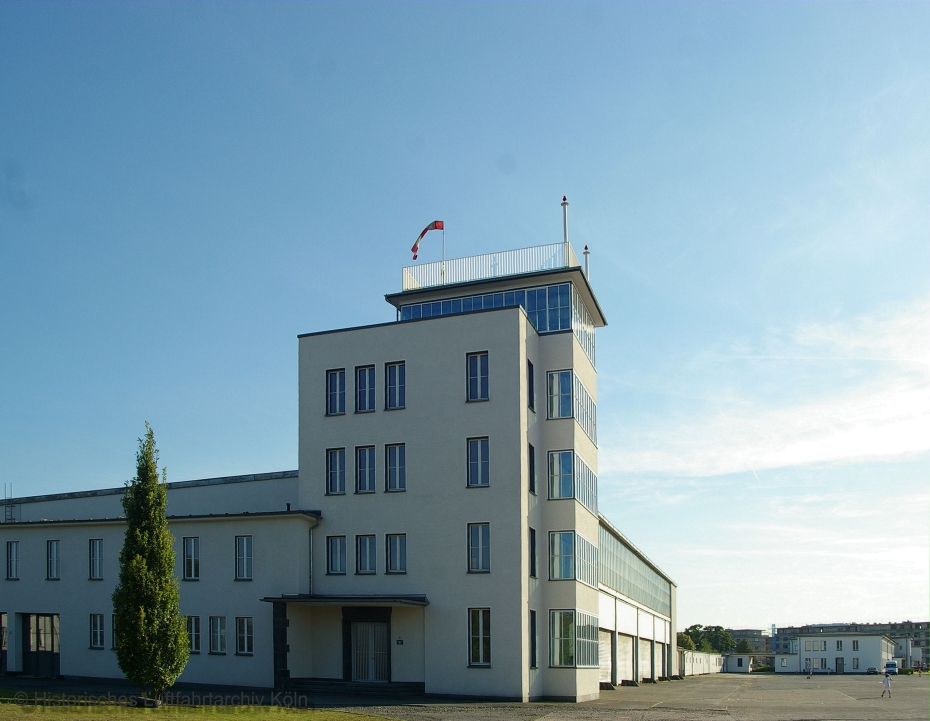 Kontrollturm des Flughafen Kln Butzweilerhof