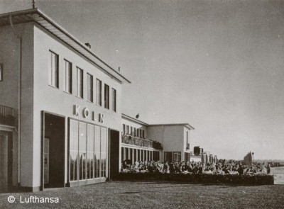 Portal auf der Flugfeldseite Flughafen Köln Butzweilerhof