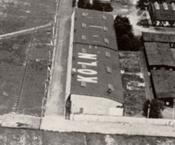 Halle 1 des alten Flughafens bzw. der Fliegerstation in der die Lastensegler DFS 230 zusammen gebaut wurden