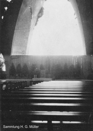St. Engelbert Kln-Riehl nach dem Bombentreffer