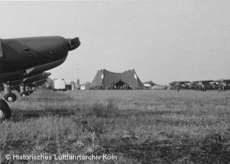 Das Briefingzelt der Luftwaffe